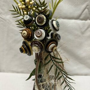 Button Bouquet w Greenery in Vtg Textile Bobbin/Spool Home Display